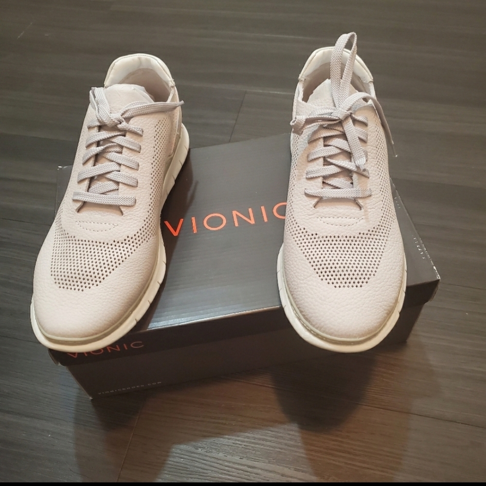 Vionic Fresh Joey Light Gray Sneakers